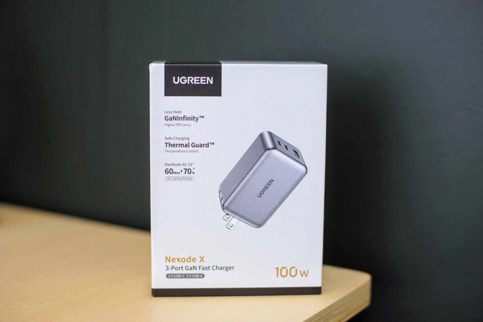 今ってこんなに小さいの!?UGREEN Nexode X 100Wで浦島太郎になるレビュー